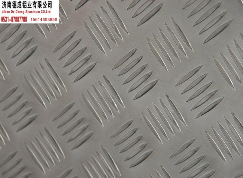 花紋鋁板應(yīng)用在哪些方面？